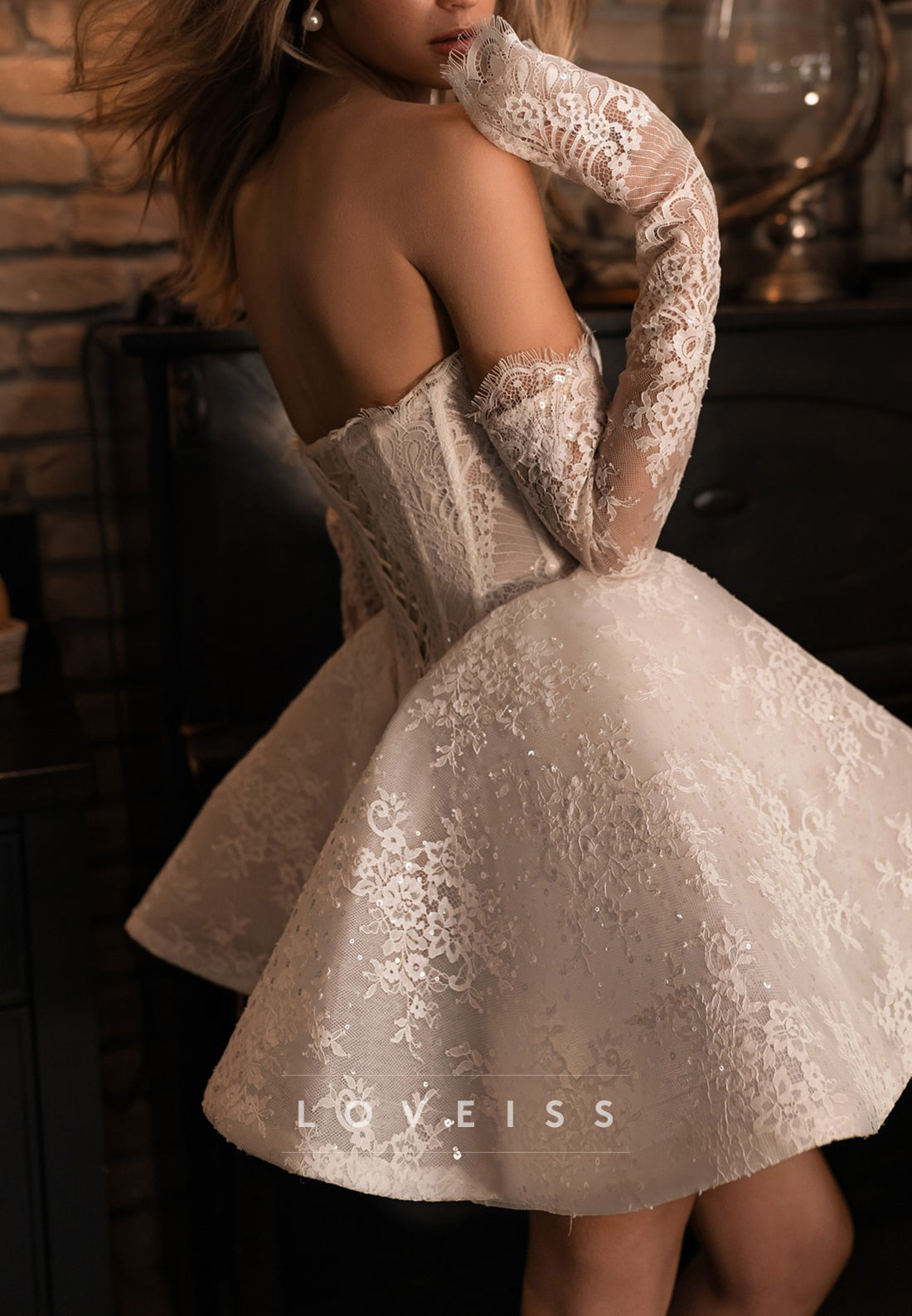Romantic Lace Corset A-Line Mini Wedding Dress