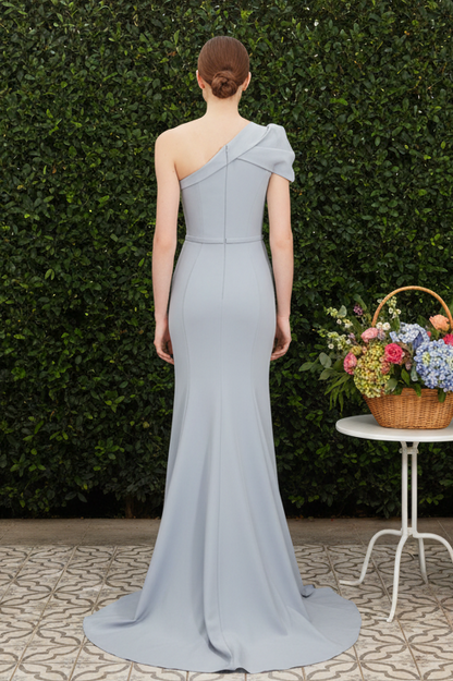 One-Shoulder Crepe Mermaid Evening Gown