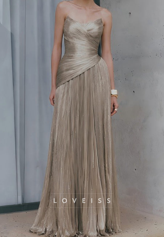 Strapless Pleated Sweetheart Neck Pleated Evening Gown