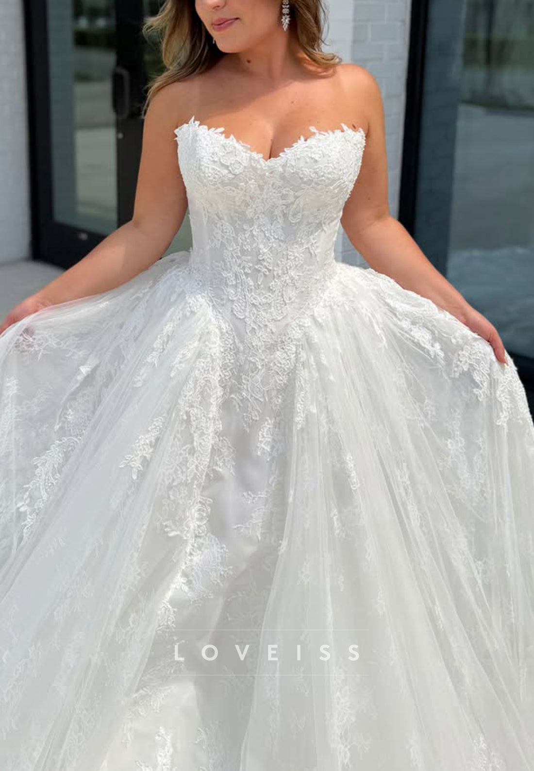 Lace Applique Strapless Sweetheart Ball Gown
