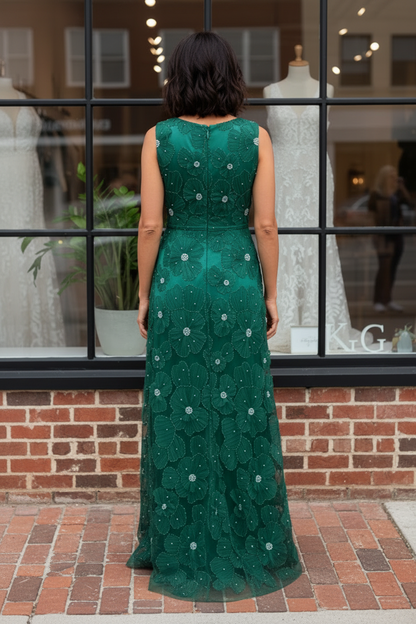 3D Floral Applique Sleeveless Bateau Gown