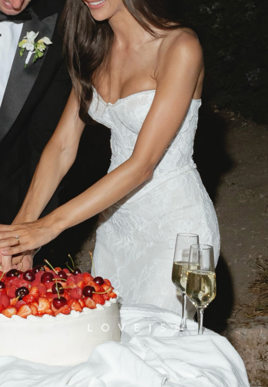 Strapless Lace Mermaid Wedding Dress