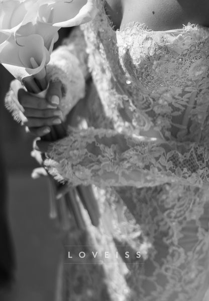 Off-the-Shoulder Long Sleeve Lace Mermaid Wedding Dress