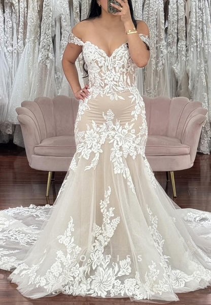 Off-Shoulder Lace Applique Mermaid Wedding Dress