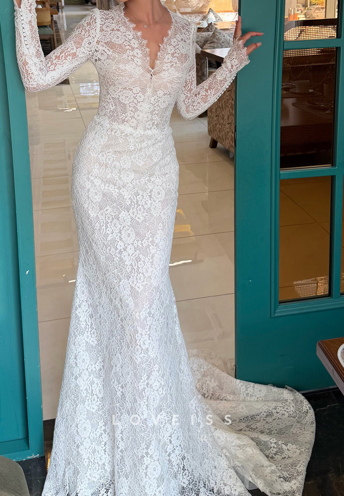 Lace Long-Sleeve Mermaid Wedding Dress