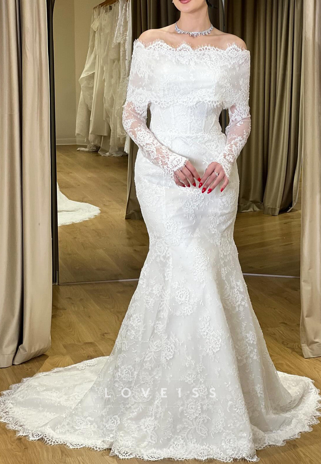 Off-the-Shoulder Lace Mermaid Wedding Dress