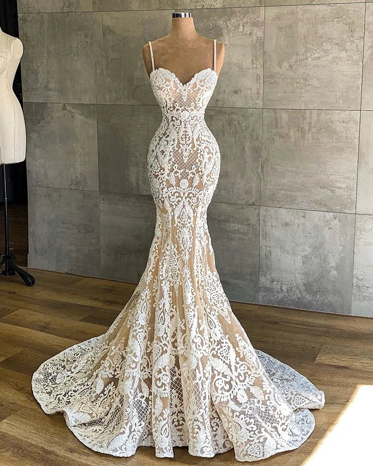 Sexy Sweetheart Spaghetti-Straps Floor-length Mermaid Wedding Dress With Appliques Lace