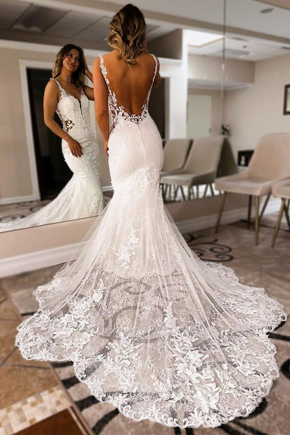 Charming Mermaid V Neck Lace Wedding Dresses