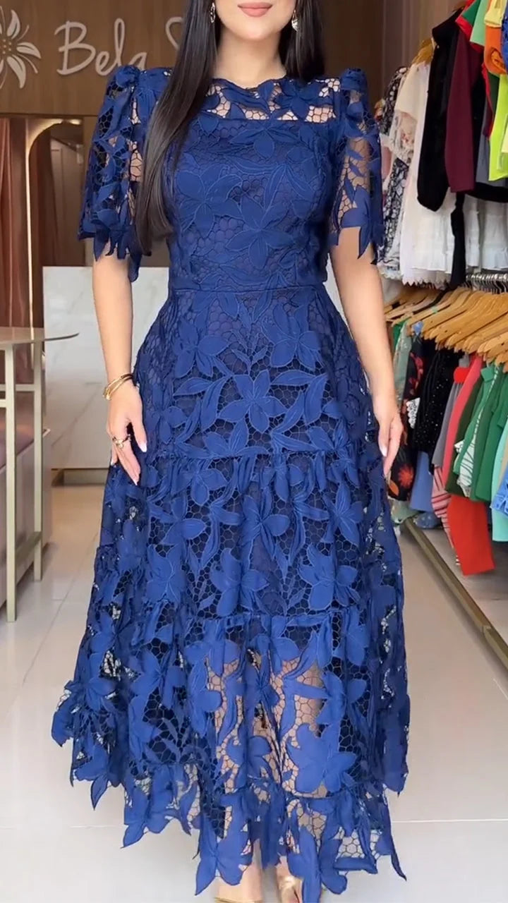 Women's short-sleeved lace hollow dress