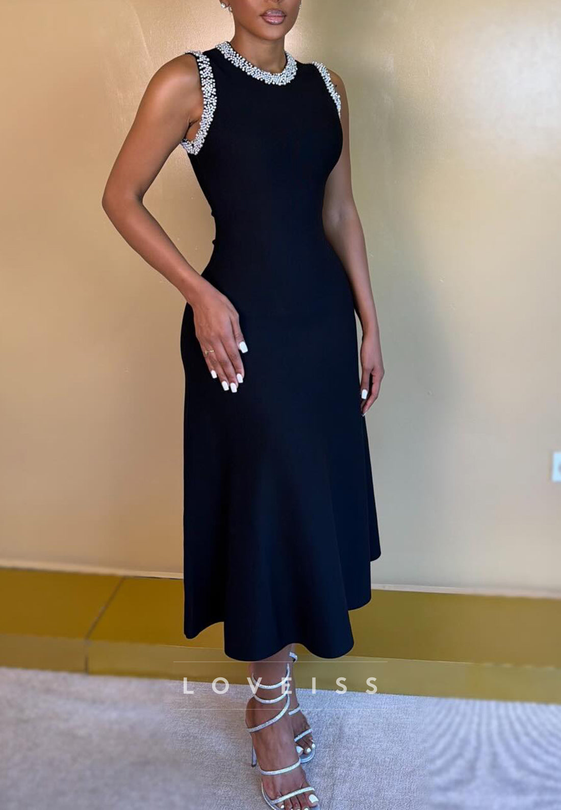 Scoop Beaded Sleeveless A-Line Cocktail Dress