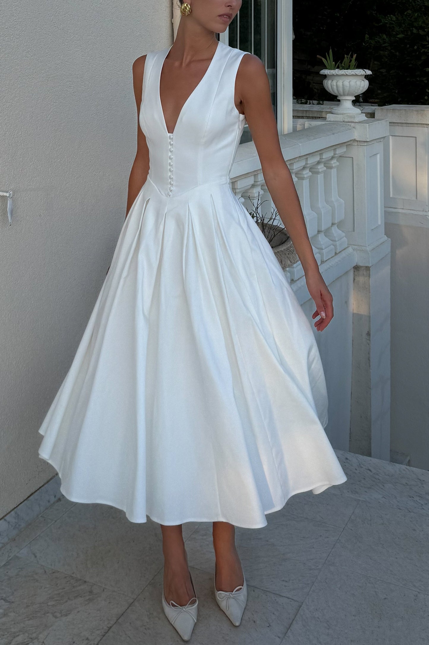 Sleeveless Midi Dress - White