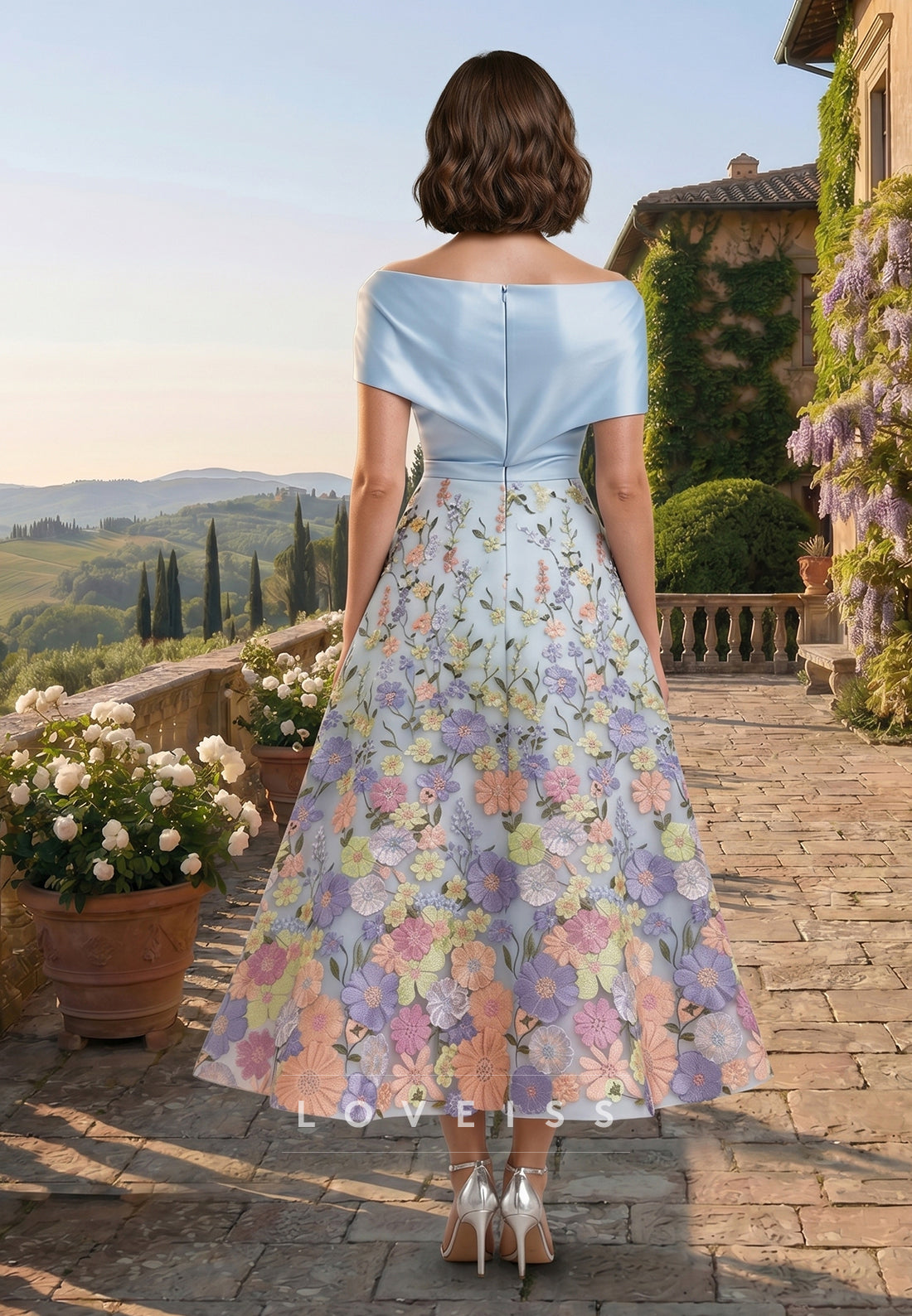 A-Line/Princess Boat Neck Satin Mother of the Bride Dresses Floral Tea-Length Short Sleeves Ruched