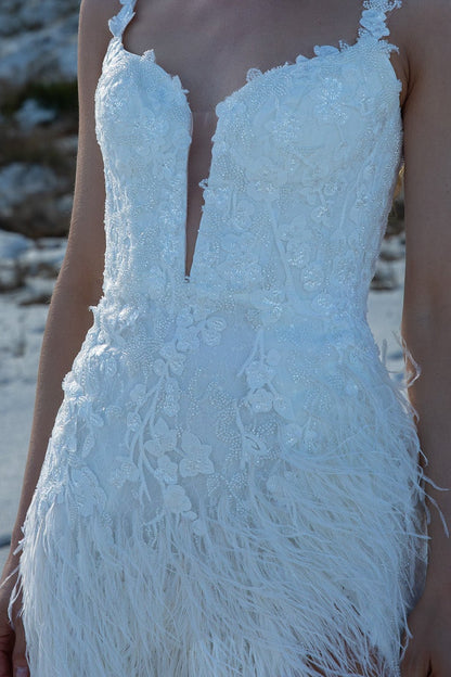 V-Neck Feathered Appliques Short Wedding Dress