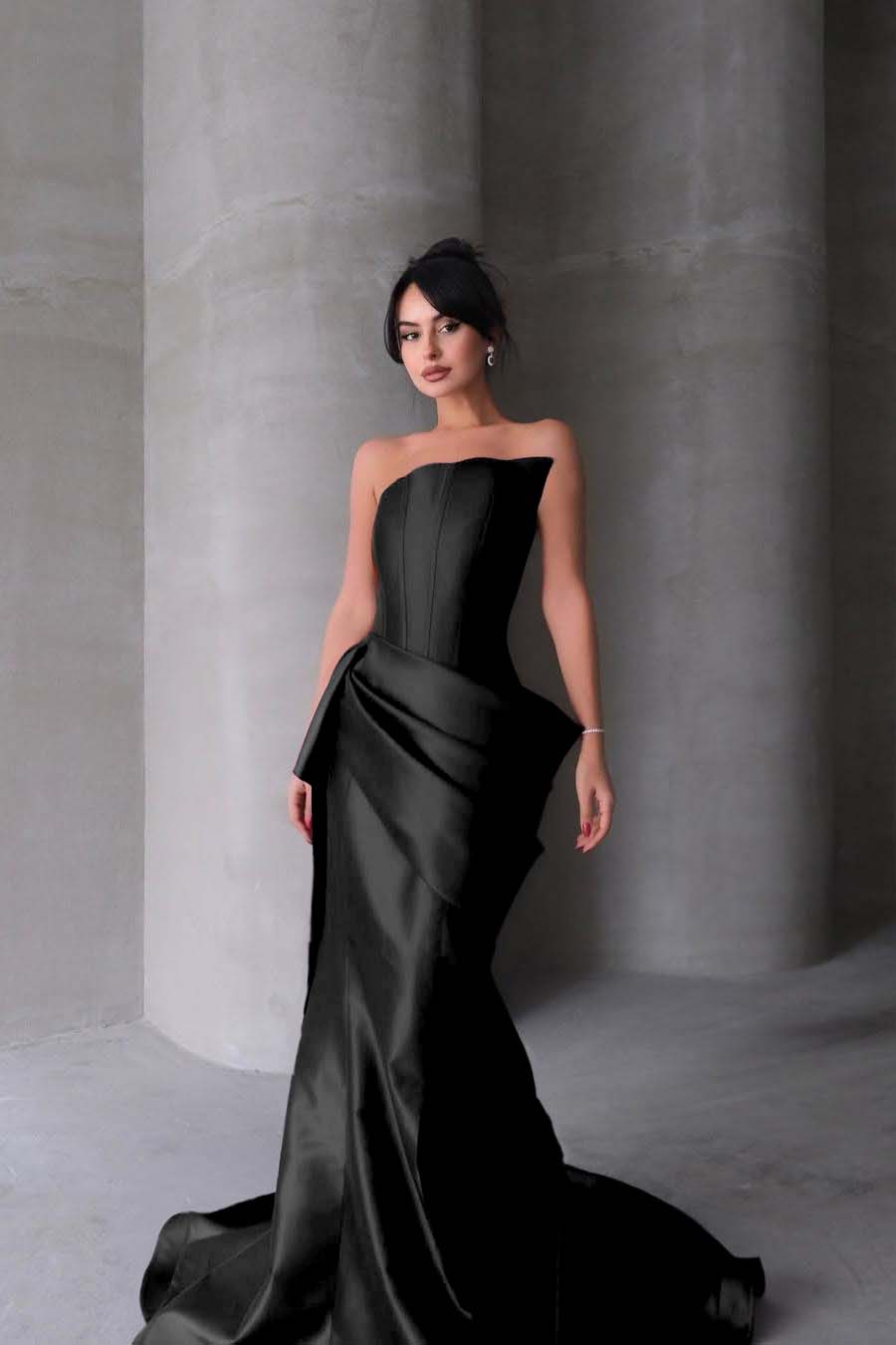 Lussooy Modern V-Neck Slit Prom Dress Spaghetti-Straps