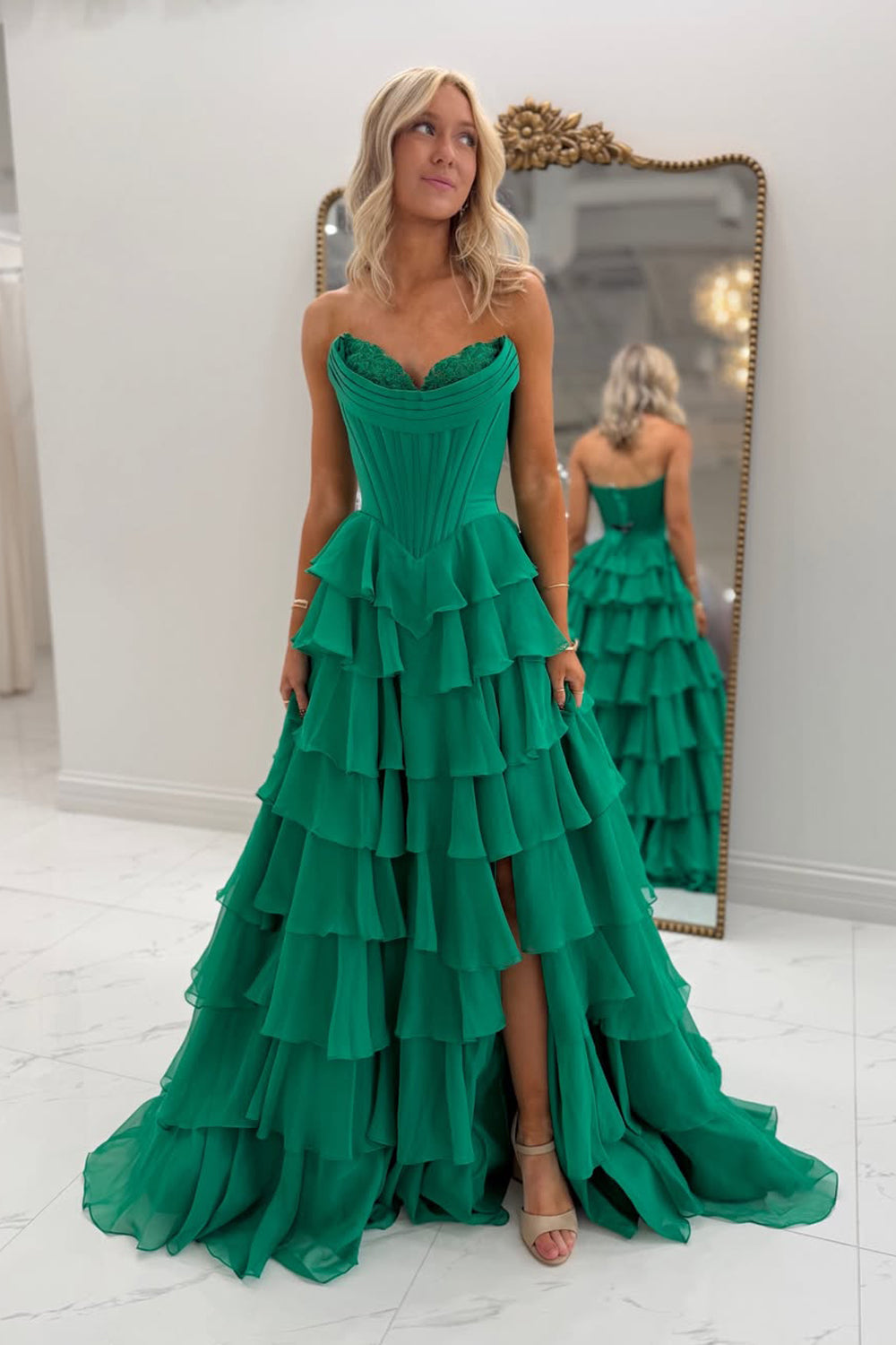 Gorgeous A Line Sweetheart Green Chiffon Tiered Prom Dress with Slit