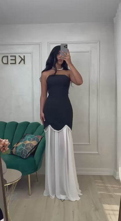 Straight Across Sleeveless A-Line Formal Dresss